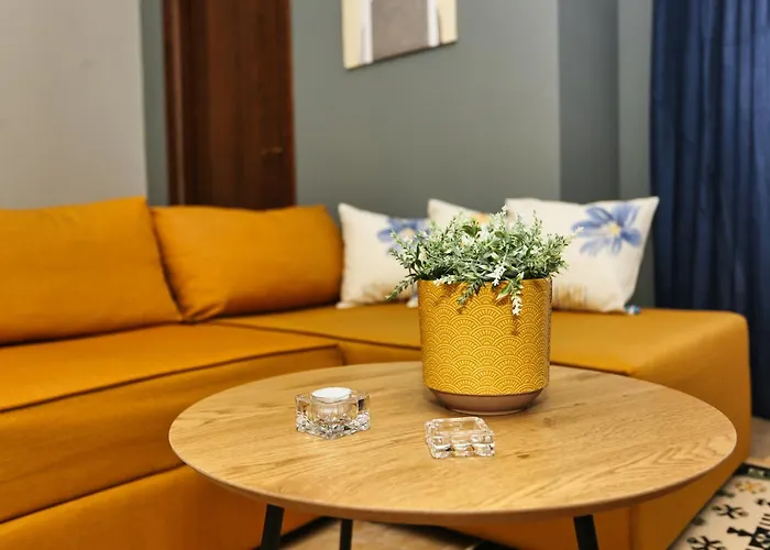 Center With Elevator Lägenhet