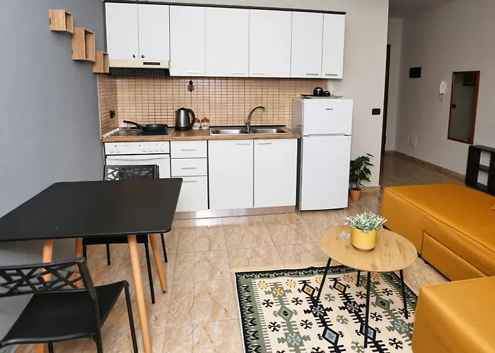 Center With Elevator Appartement *