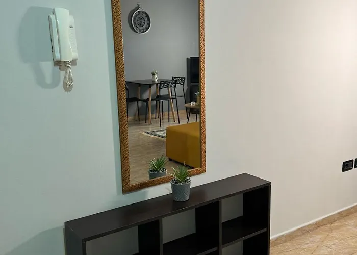 Center With Elevator Appartement *